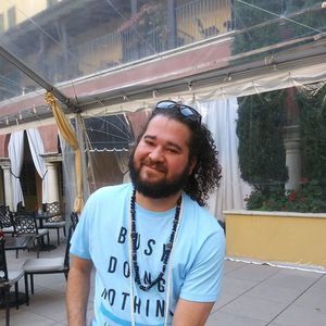 Meet your Posher, Cameron